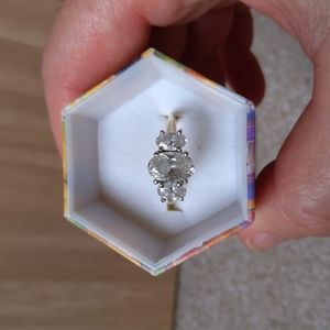 Diamond Ring Past Present & Future 1 1/2 carats total